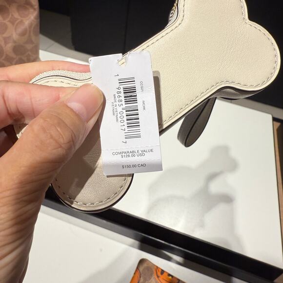 Coach Cat/Pumpkin/ Bone Coin Case CCG23/CCG22/CCG25 - Picture 6 of 16